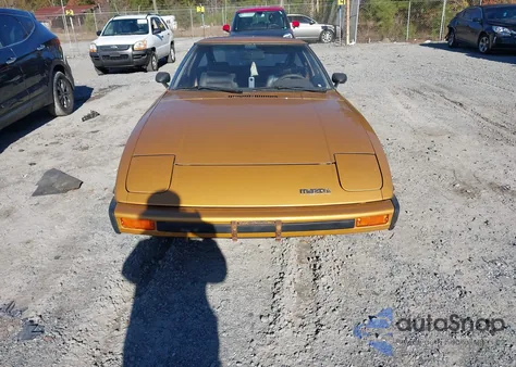 1980 Mazda Rx7 z USA, uszkodzony, nr VIN SA22C616988